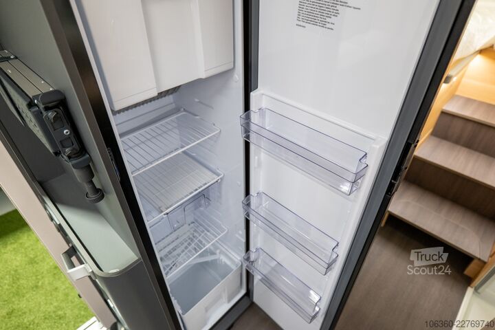 ADRIA MATRIX 670 SL - 60Y ПОЛУИНТЕГРАЛНА НОВА ADRIA MATRIX 670 SL - 60Y