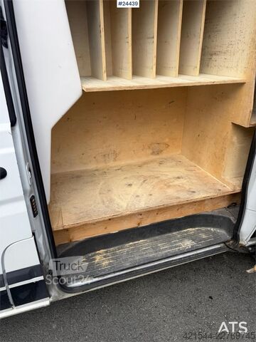 Aukšto stogo universalas Mercedes-Benz Vito