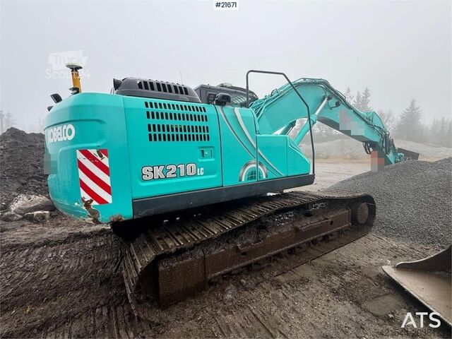 Rupsgraafmachine Kobelco SK210LC-10 Tracked Excavator with Grading Bucket,