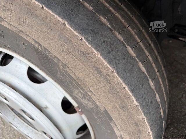 Standard-SZM DAF XF 450 4X2 Standairco Driveable damage!