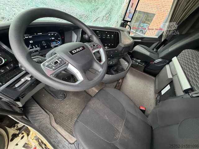 Standard-SZM DAF XF 450 4X2 Standairco Driveable damage!