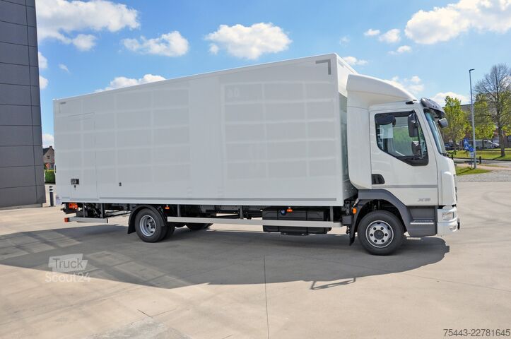 Matkalaukku DAF XB 230 FA 4x2 ST958 12T Powerline - Plywood 730...