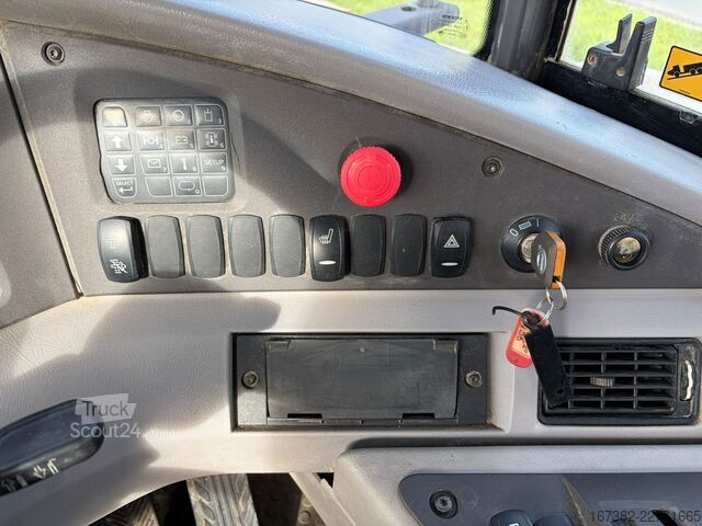 Muldenfahrzeug Volvo A30F