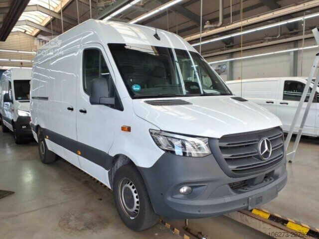 Varevogn Mercedes-Benz Sprinter 317 CDI,L2H2,Automatik,Kamera,Navi