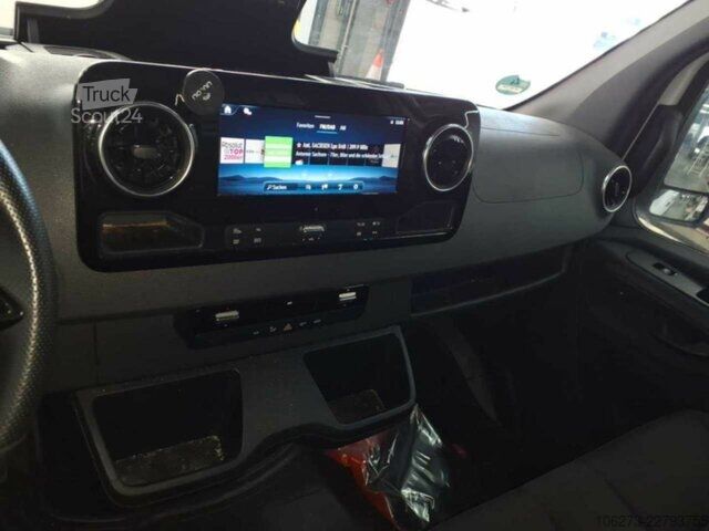 Varevogn Mercedes-Benz Sprinter 317 CDI,L2H2,Automatik,Kamera,Navi