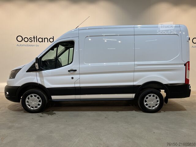 Fourgon tôlé Ford E-Transit 350 L2H2 Trend 68 kWh / 100% Elektris...