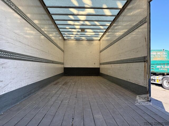 DAF LF 220 + EURO 6 + LIFT  + 6 CYL + 12T