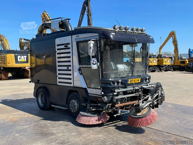 Ravo Ravo 560 sweeper 3th brush / vacuumtruck (BZ-VJ...