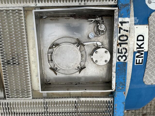 Conteneur-citerne Van Hool 34.600L / 1-comp. + baffles / 20FT swapbody / U...