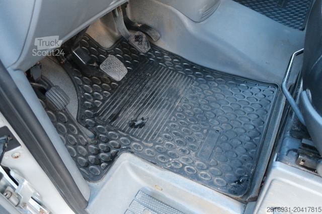 Bestelwagen MERCEDES-BENZ Vito111 CDI lang/ Werkstatt / SHZ / Klima FN:247