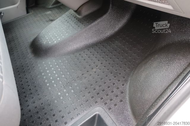 Панельний фургон VOLKSWAGEN T5 Transporter Kasten 4Motion/Klima/AHK/FN: 78