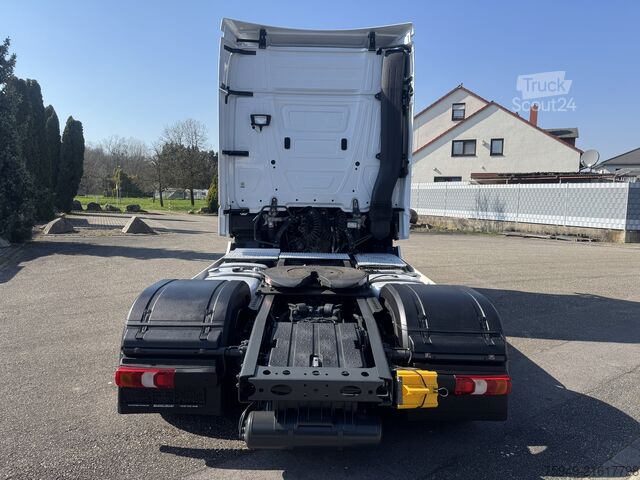 Actros 1851 LS nRL BigSpace, retarder Mercedes-Benz Actros 1851 LS nRL BigSpace, Retarder