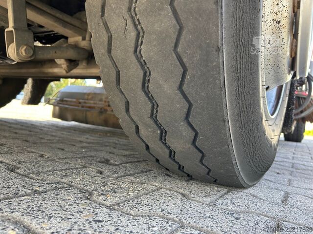 Пътна метачка машина MERCEDES-BENZ Atego 1324 / Bucher CityFant 6000