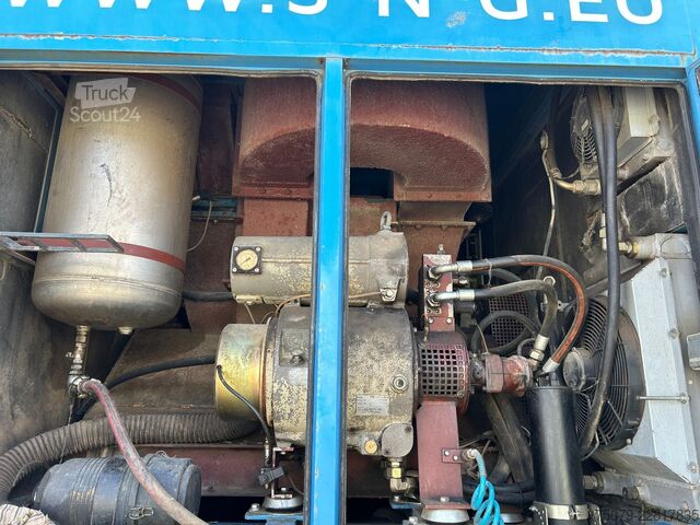 Tankbil MERCEDES-BENZ Actros 4140 / Saugbagger RSP32-7 / 2 x Turbine