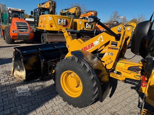 Tekerlekli yükleyici CATERPILLAR 908 M New Generation Radlader Klima SW
