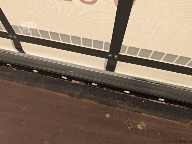 Semi-remorque bâchée KÖGEL MEGA Hubdach, Vario FIX, 1. Liftachse