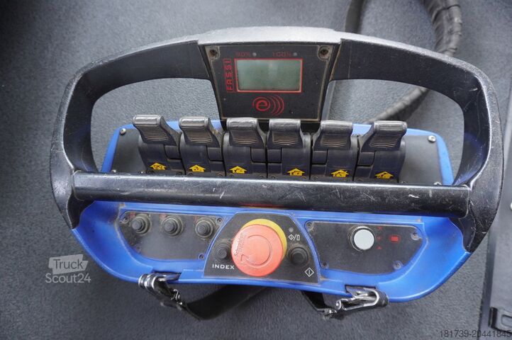 Plošina so žeriavom MAN TGS 26.360 Flatbed / Fassi F175 7.7 T /