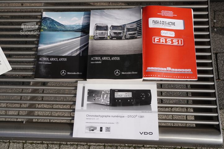 Plošina so žeriavom Mercedes-Benz Antos 2540 / Flatbed 15 EPAL/ Fassi F165