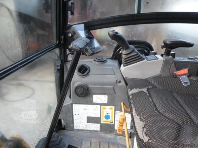 Minigraafmachine CATERPILLAR 301.8