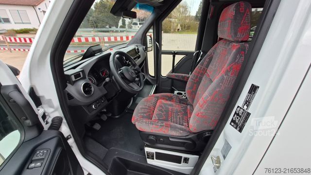 Minibus MERCEDES-BENZ 515 Sprinter 22 Schlafsessel Lagerfahrzeug S