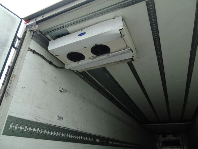 Transport réfrigéré/congélé Schmitz Cargobull + CARRIER VECTOR 1950 + LIFT + APK 07-26