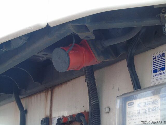 Transport réfrigéré/congélé Schmitz Cargobull + CARRIER VECTOR 1950 + LIFT + APK 07-26