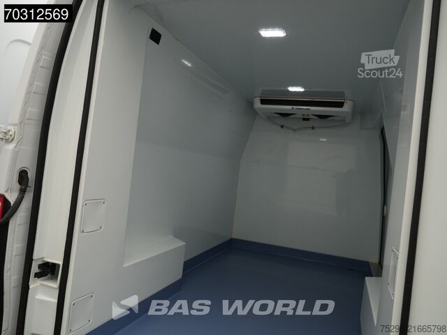 Refrigerated/freezer transport Renault Master 150PK Koelwagen L2H2 Thermo King V-200 M...