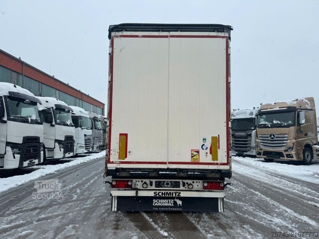 Auflieger mit Pritsche & Plane SCHMITZ CARGOBULL SCB*S3T *  * LIFTACHSE * HUBDACH*ÜBERBREITE