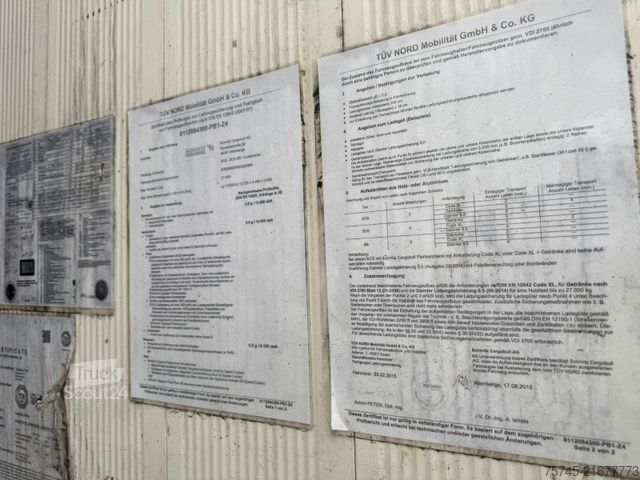 Auflieger mit Pritsche & Plane SCHMITZ CARGOBULL SCB*S3T *  * LIFTACHSE * HUBDACH*ÜBERBREITE