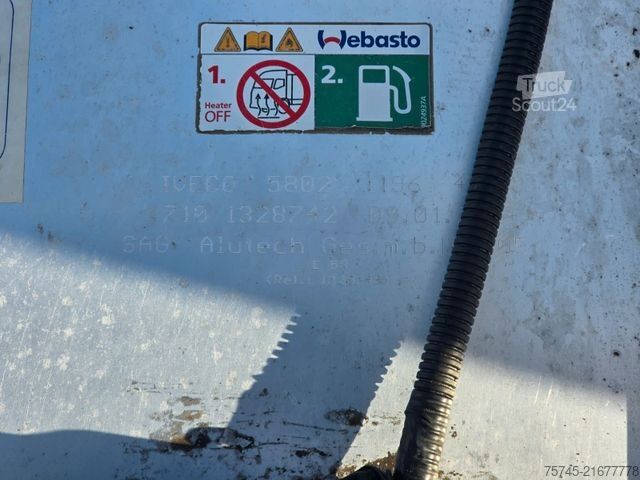 Standardni vlačilec IVECO S-WAY 530 * ACC * VOLLLUFT * 2X TANK * KLIMAAUT