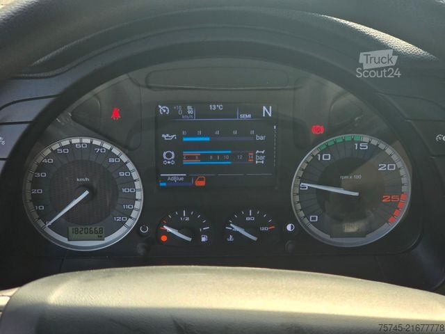 Standardni vlačilec IVECO S-WAY 530 * ACC * VOLLLUFT * 2X TANK * KLIMAAUT