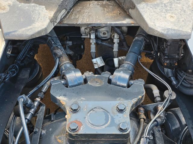 Standardni vlačilec IVECO S-WAY 530 * ACC * VOLLLUFT * 2X TANK * KLIMAAUT