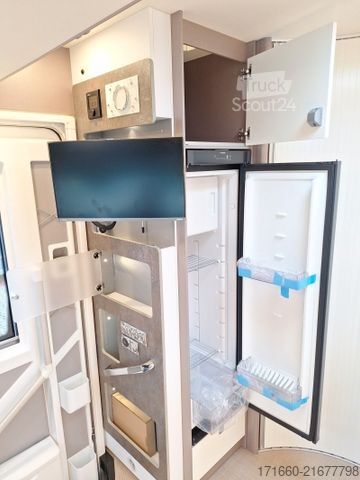 Autorulotă semi-integrată BÜRSTNER Lyseo TD 594 180 PS -  Automatik