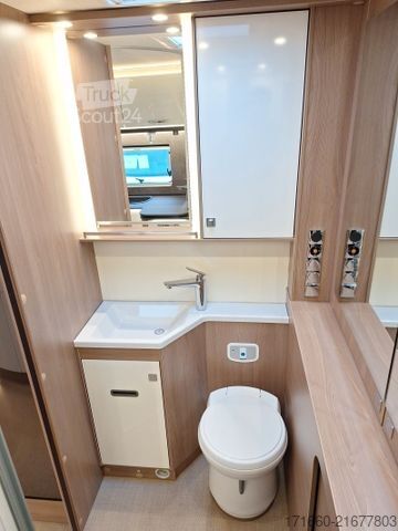 Autorulotă semi-integrată BÜRSTNER Lyseo TD 684 G