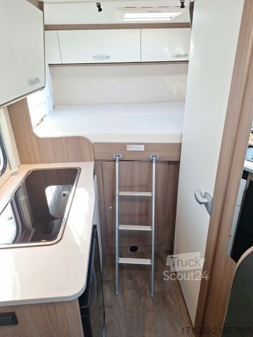 Camping-car semi-intégré CARADO V 132