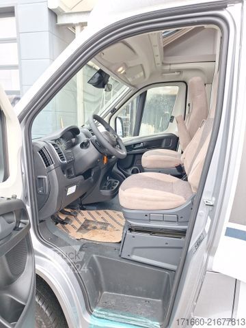 Camping-car semi-intégré CARADO T 135