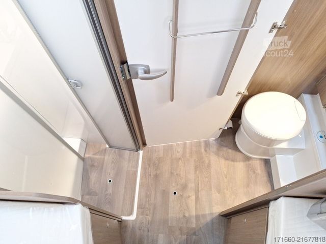 Camping-car semi-intégré CARADO T 447 ACC, HUBBETT, SAT+TV, NAVI+RFK