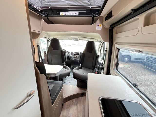 Camping-car CARADO pro CV 602 Aufstelldach