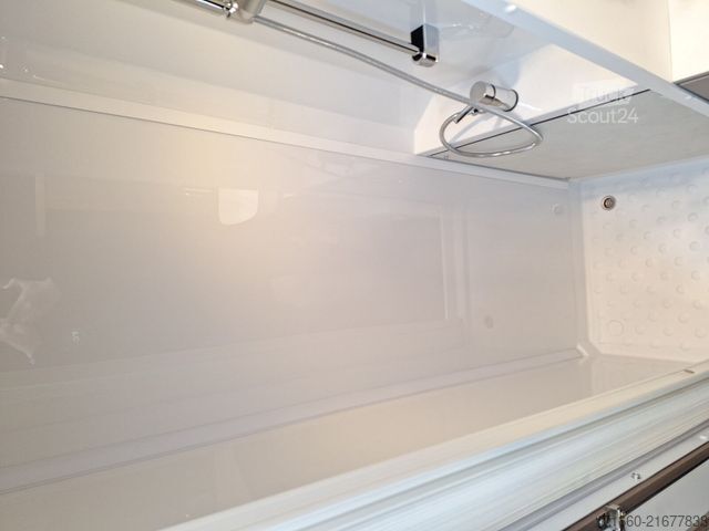 Autorulotă cu alcovă CARADO pro A 464 AUTOMATIK, SAT+TV, NAVI+RFK, MARKISE