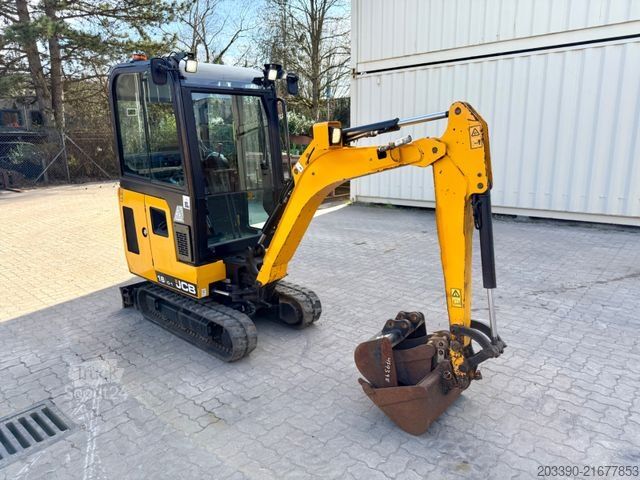Minikoparka JCB 16C-1 / 2021 BJ / 1.246 H/ 3 x Löffel