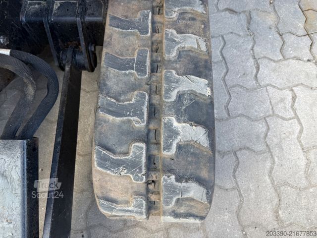 Minikoparka JCB 16C-1 / 2021 BJ / 1.246 H/ 3 x Löffel