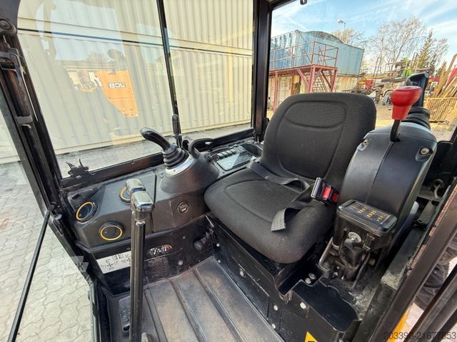 Minikoparka JCB 16C-1 / 2021 BJ / 1.246 H/ 3 x Löffel