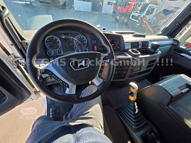 Autokran MAN TGS 35.460 / 8X4 / 28m Kran Fassi 365 + Flyjib