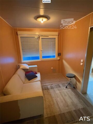 Personalbod med två bostadsenheter  Mannskaps brakke med to hybler