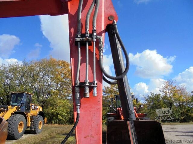Midi rýpadlo Kubota KX 080-4
