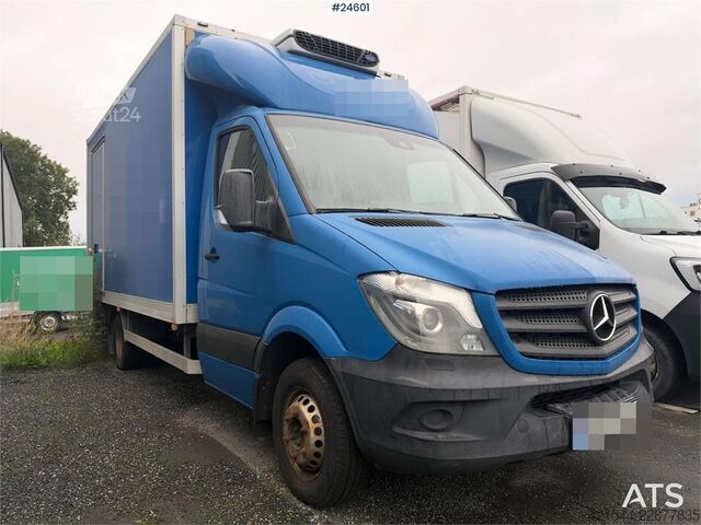 Resväska Mercedes-Benz Sprinter 4x2 Box truck – 3-temperature refrigerati