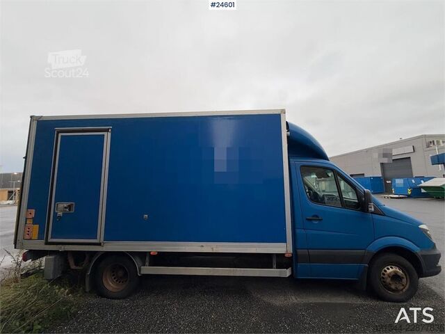 Resväska Mercedes-Benz Sprinter 4x2 Box truck – 3-temperature refrigerati