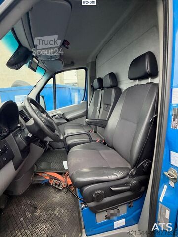 Resväska Mercedes-Benz Sprinter 4x2 Box truck – 3-temperature refrigerati