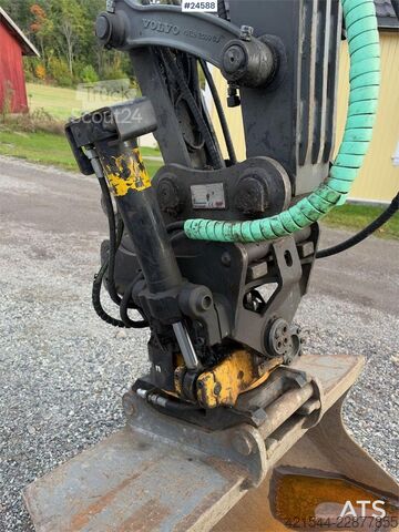 Hjulgrävare Volvo EW60E Wheeled excavator with tiltrotator and 2 buc