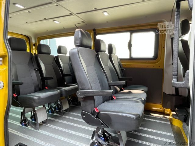 Miniautocarro VOLKSWAGEN CRAFTER 2.0TDI 8 SITZE TEMPOMAT KLIMA AHK 1.HAND